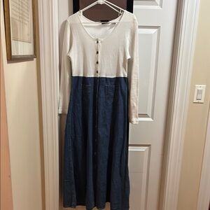 White and Cream Buttoned Sundress with Cuffed Short Sleeves